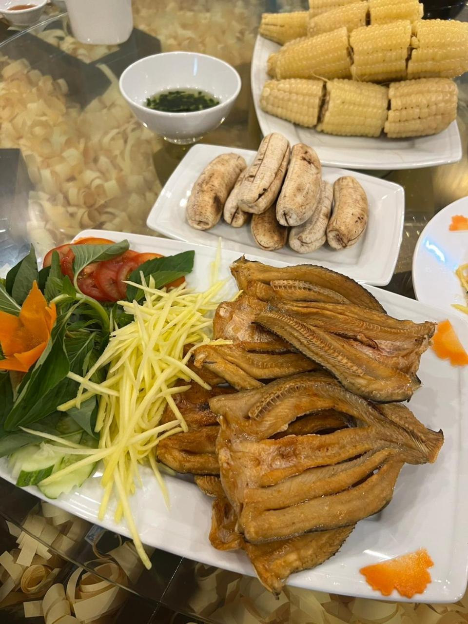 Ha Tien Hanh Phuc Hotel Eksteriør bilde